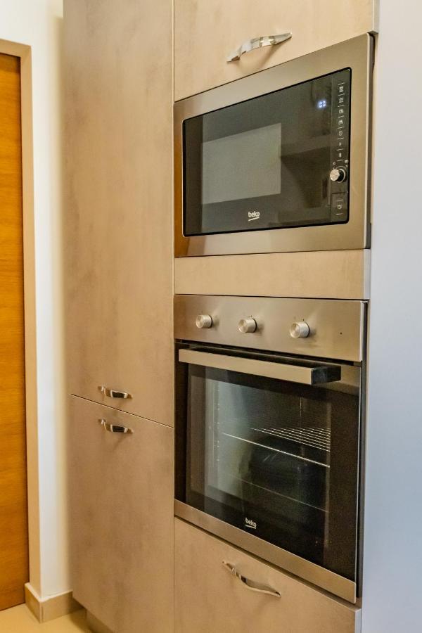 דירות Brand New - Selfcheckins 24 - Zagreb - Garage - Loggia - New - Luxury מראה חיצוני תמונה