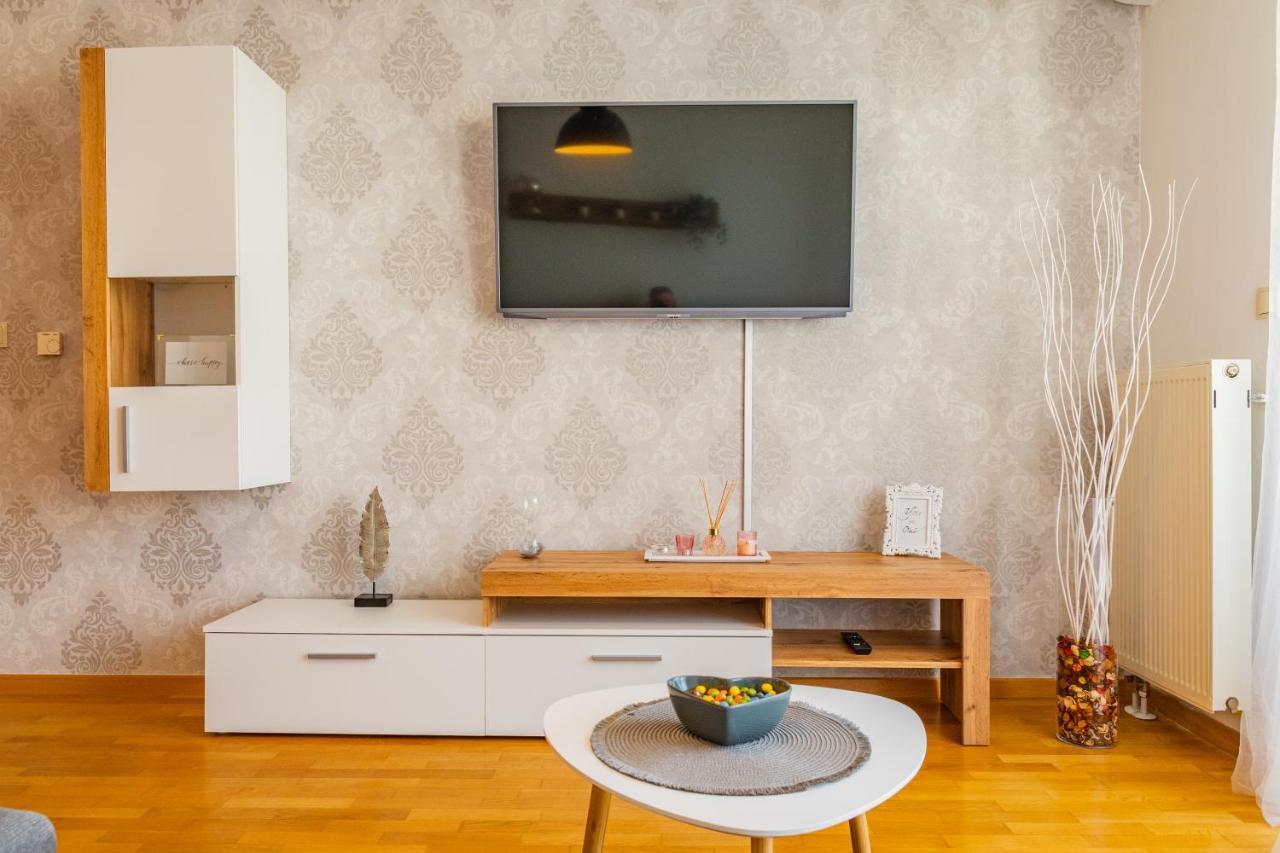 דירות Brand New - Selfcheckins 24 - Zagreb - Garage - Loggia - New - Luxury מראה חיצוני תמונה